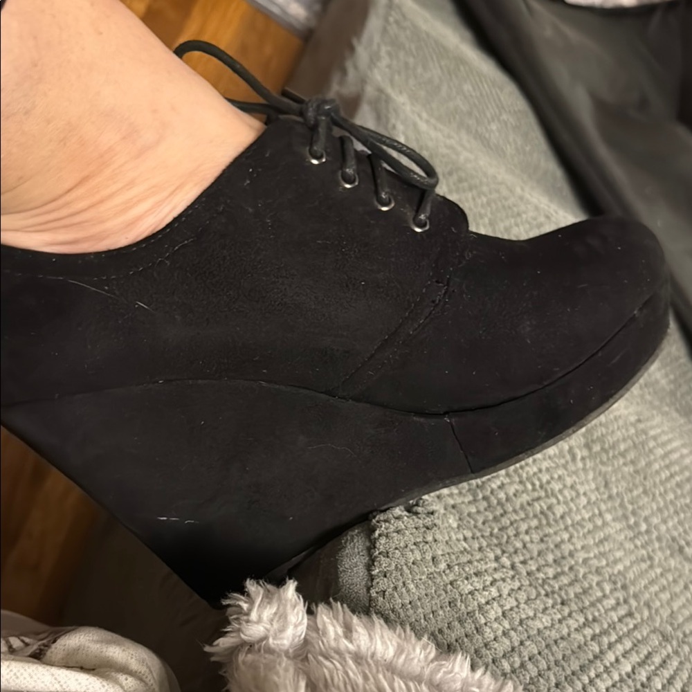 Women's Black Wedge Shoes